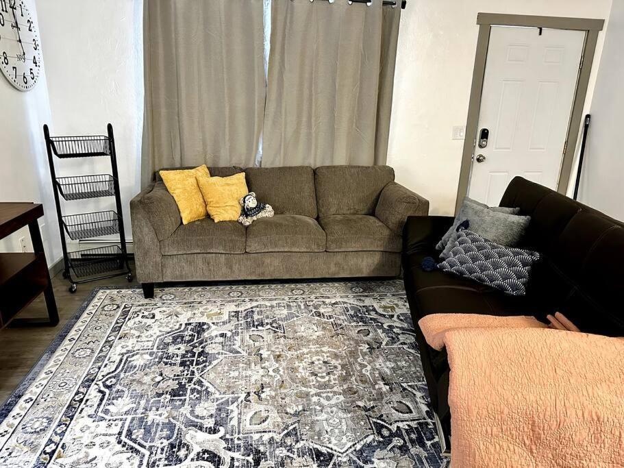 Comfortable 2Br Apt Central Fairbanks Exterior photo