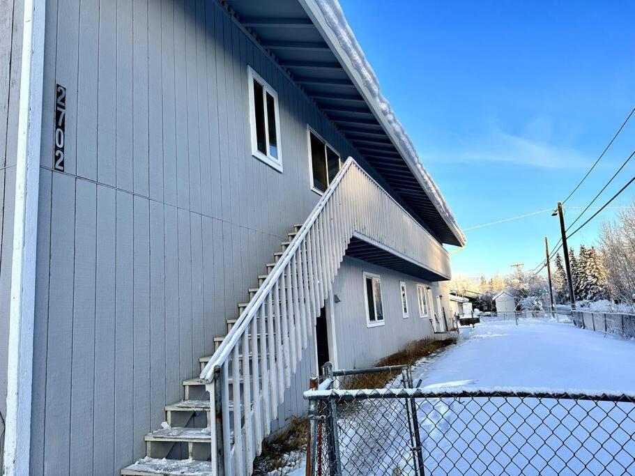 Comfortable 2Br Apt Central Fairbanks Exterior photo